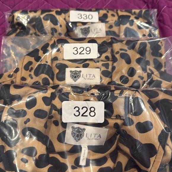 REVOLVE Lita by Ciara Jumpsuit Chetah Belted long pants Women’s size XS $398 NWT - Picture 14 of 14